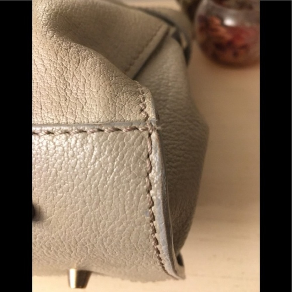 Burberry Saffiano stone leather satchel - Picture 7 of 16